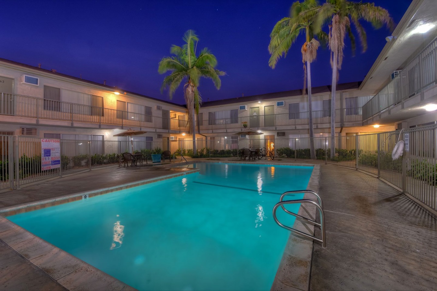 Santiago Apartments Image 1