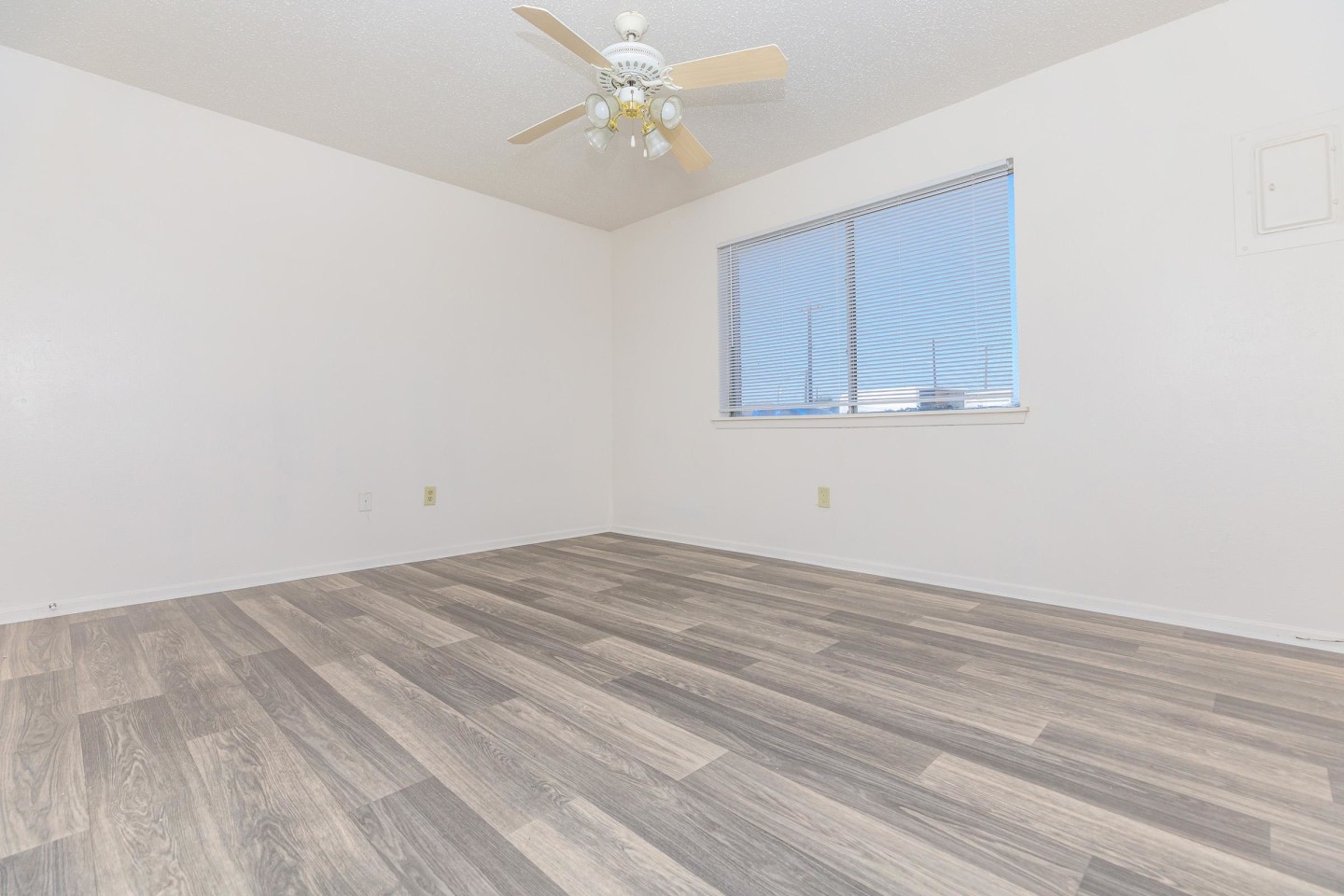 Denton North Apartments Image 7