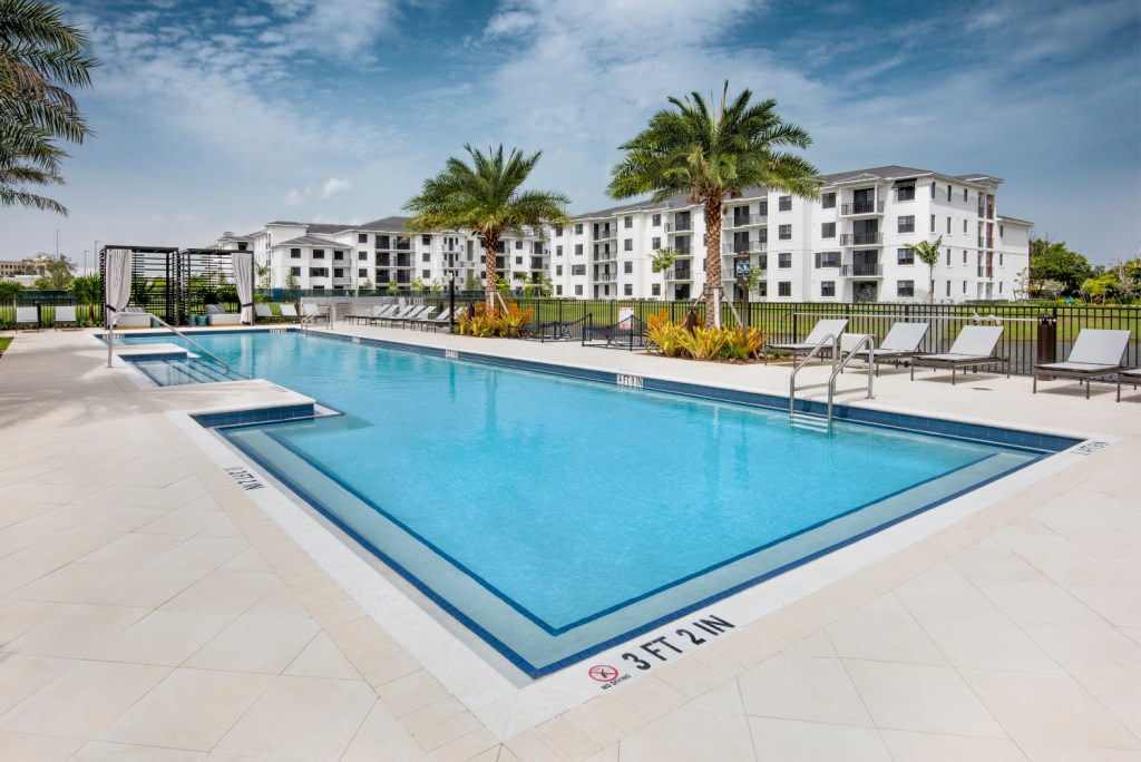 Riverland Apartments Image 36