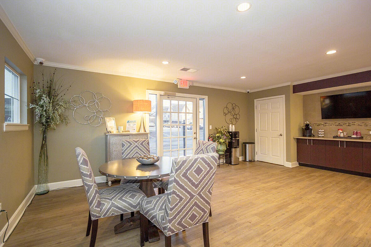 Peppertree Apartments Image 6