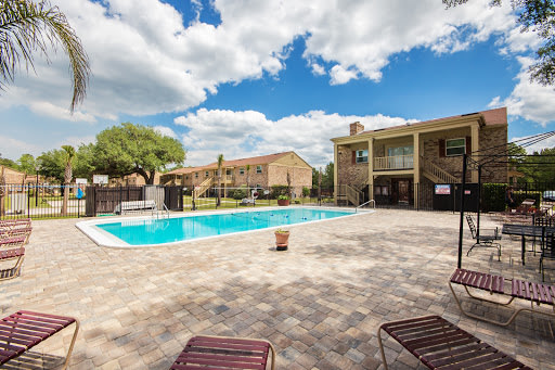 Eastwood Oaks Apartments Image 4