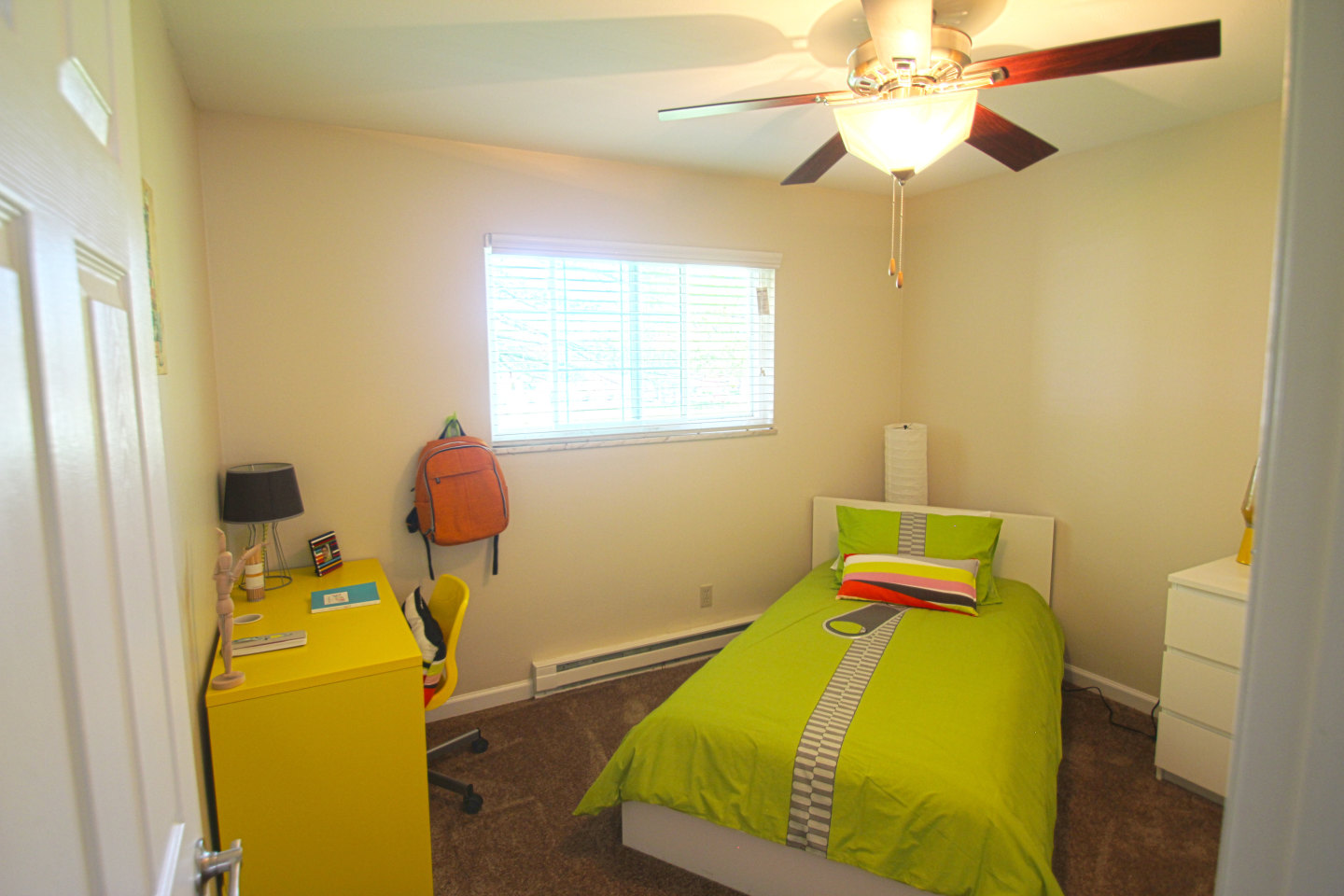 Country Club Apartments Image 7