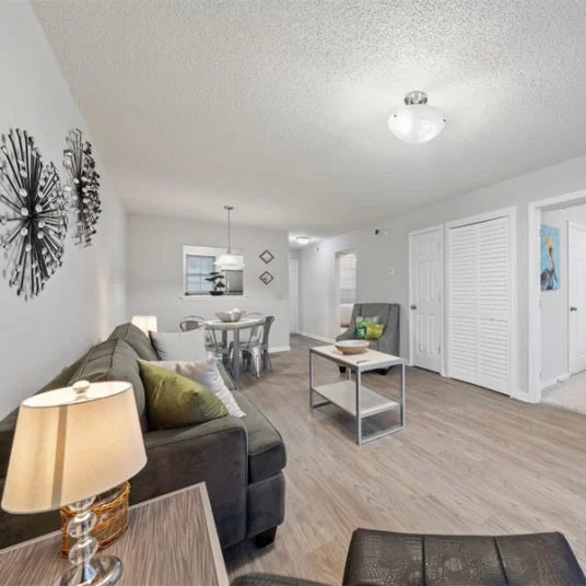 Student Housing - Seahawk Retreat Image 6
