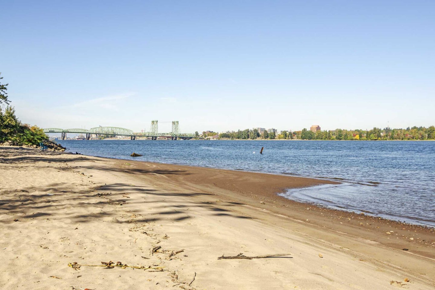 Yacht Harbor Club Image 14
