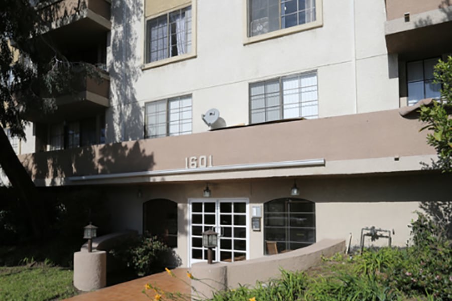 1601 Venice Blvd Image 2