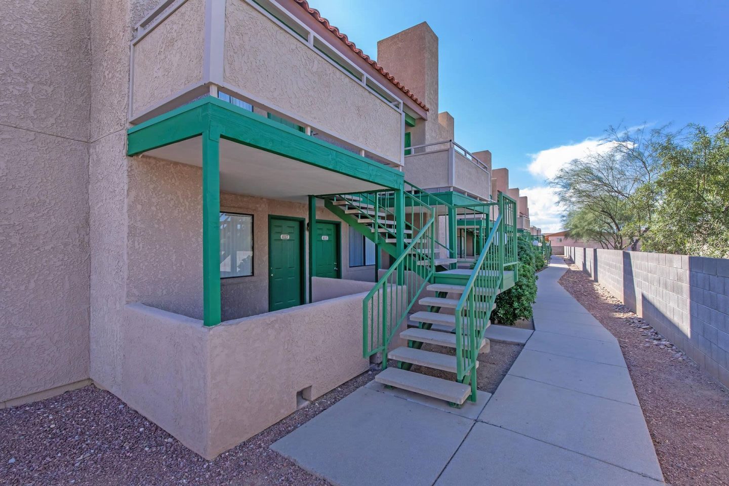 Broadmoor Apartments Image 9