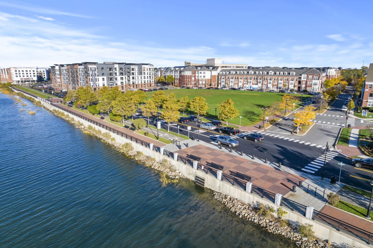 Harbor Pointe Image 50