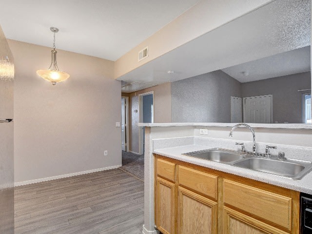 Tierra Villas at Lone Mountain Image 38