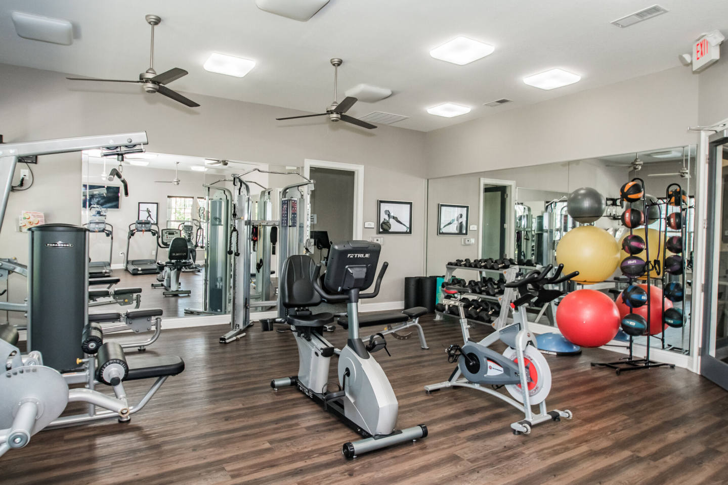 Otarre Pointe Apartment Homes Image 26