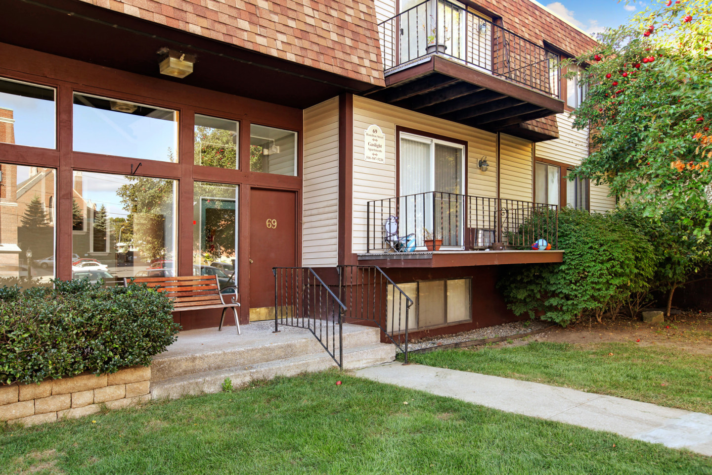 Gaslight Apartments Image 13