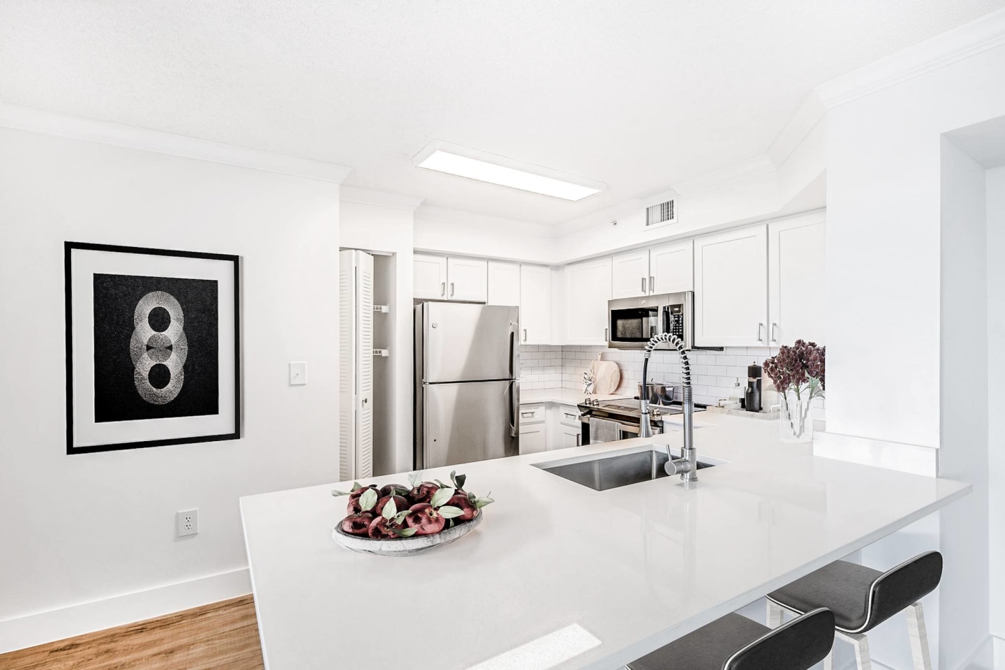 Gables Grand Plaza Apartments Image 36