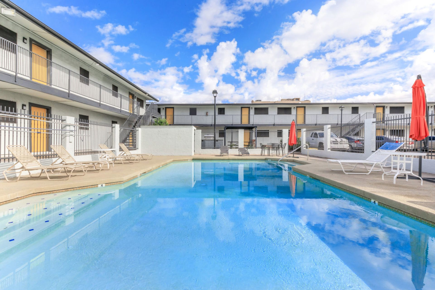 Mountain Valley Apartments Image 2