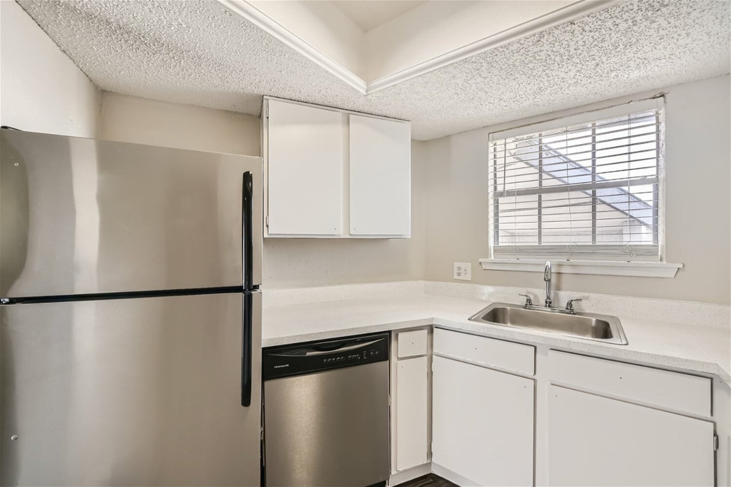 Rise Spring Pointe Image 180