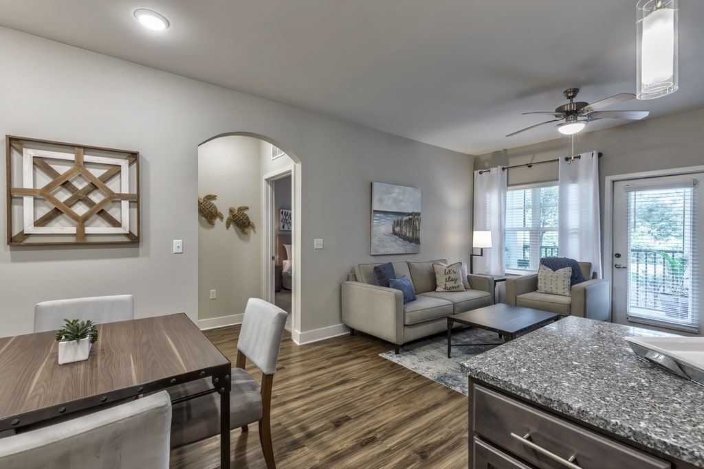 Vintage Amelia Island Apartments Image 10