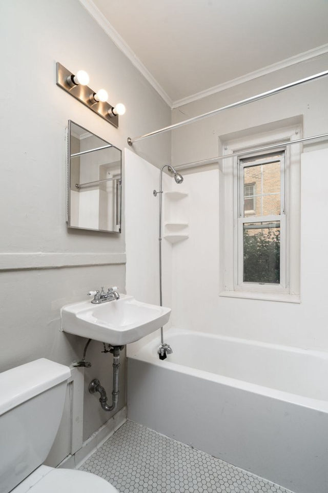 Loring Grove Apartments Image 11