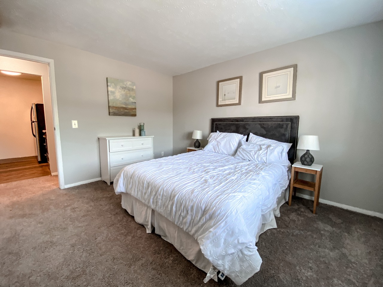 Camelot East Apartments Image 12