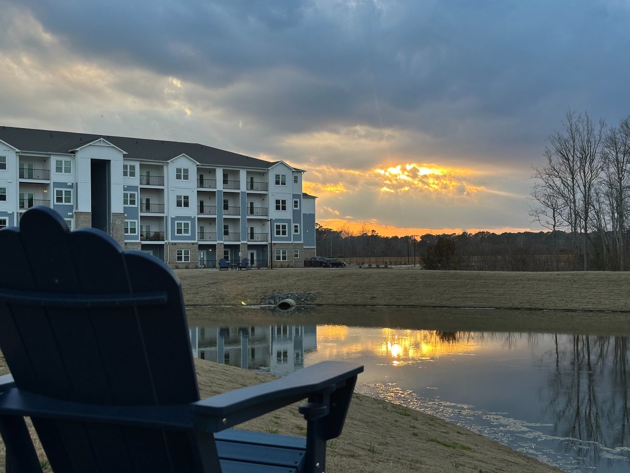 Encore Luxury Residences Image 17