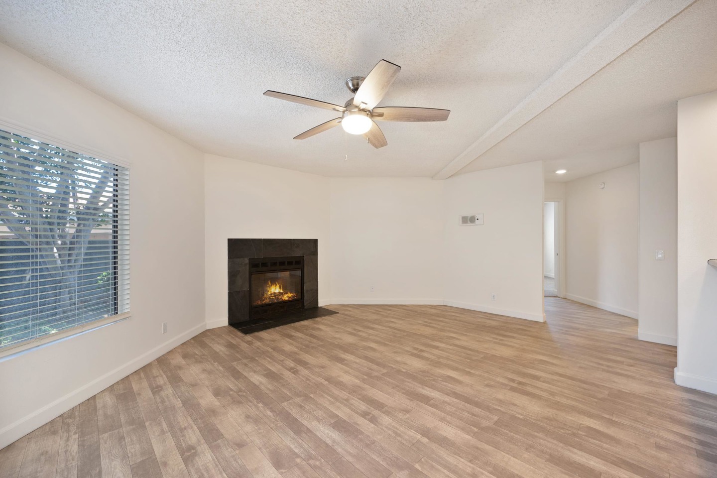 Elan Spanish Landing Carlsbad Image 15