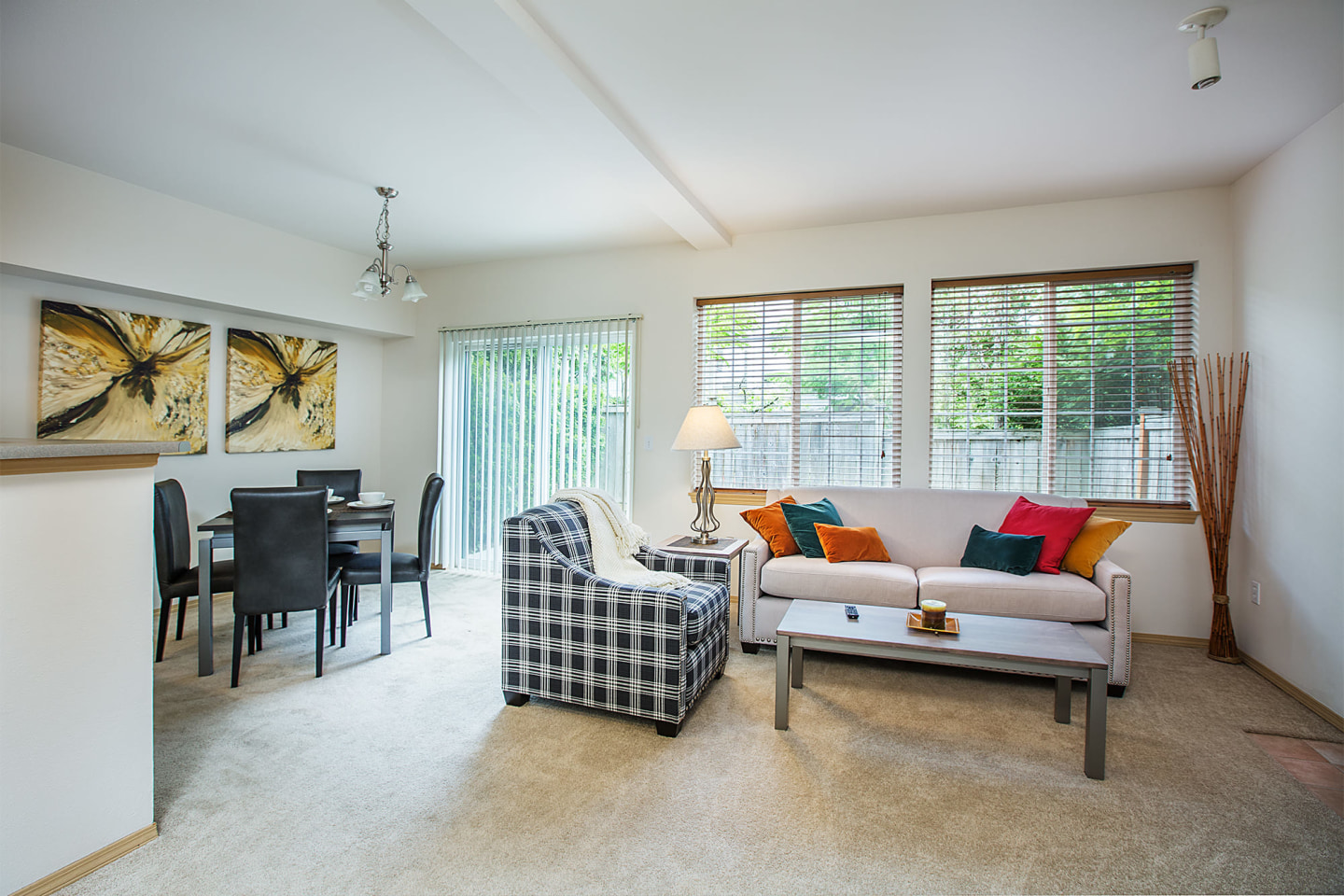 Borgata Apartments and Townhomes Image 2