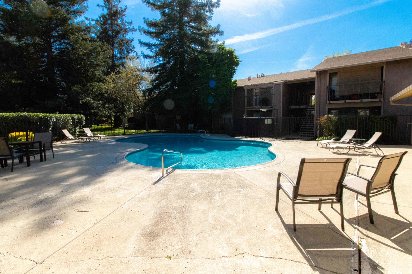 Meadowood Village Image 2