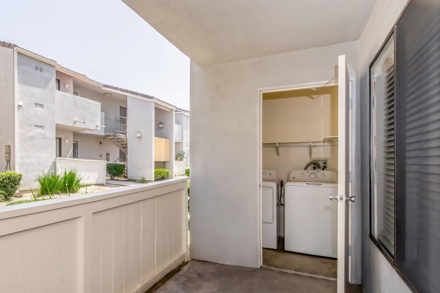 Palm Court Apartment Homes Image 43