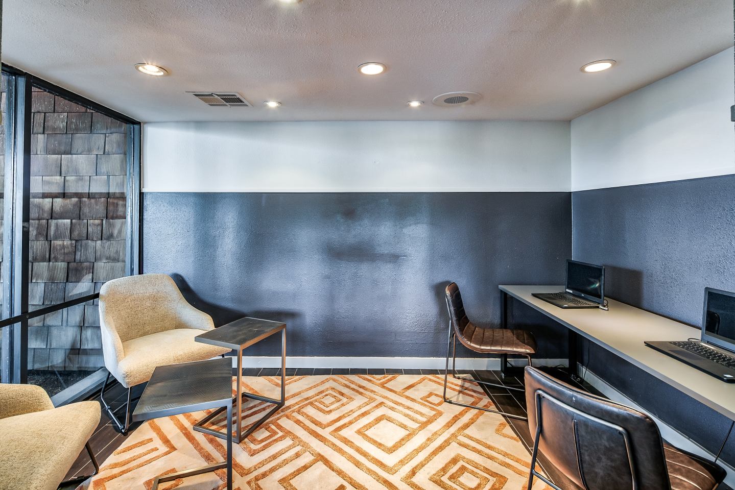 Raintree Apartments Image 37