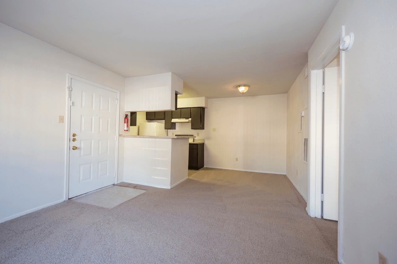 Elm Creek Apartments Image 14