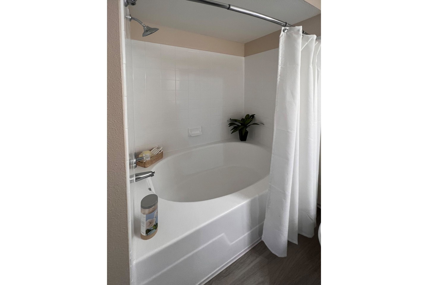 White Oak Image 60