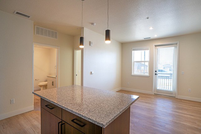 Junction72 Apartments - Affordable Housing Image 8