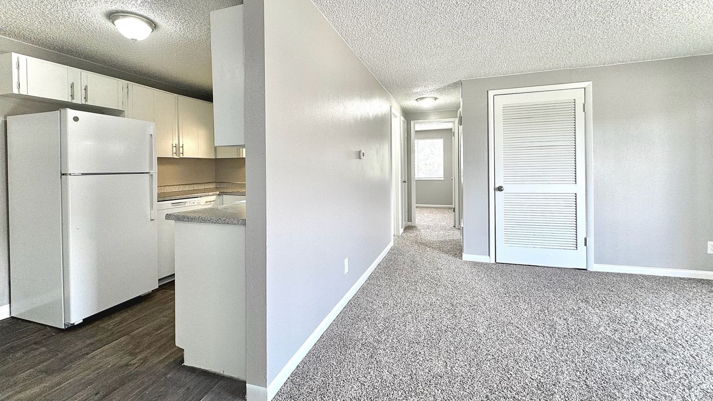 Summit Lofts Apartments Image 11