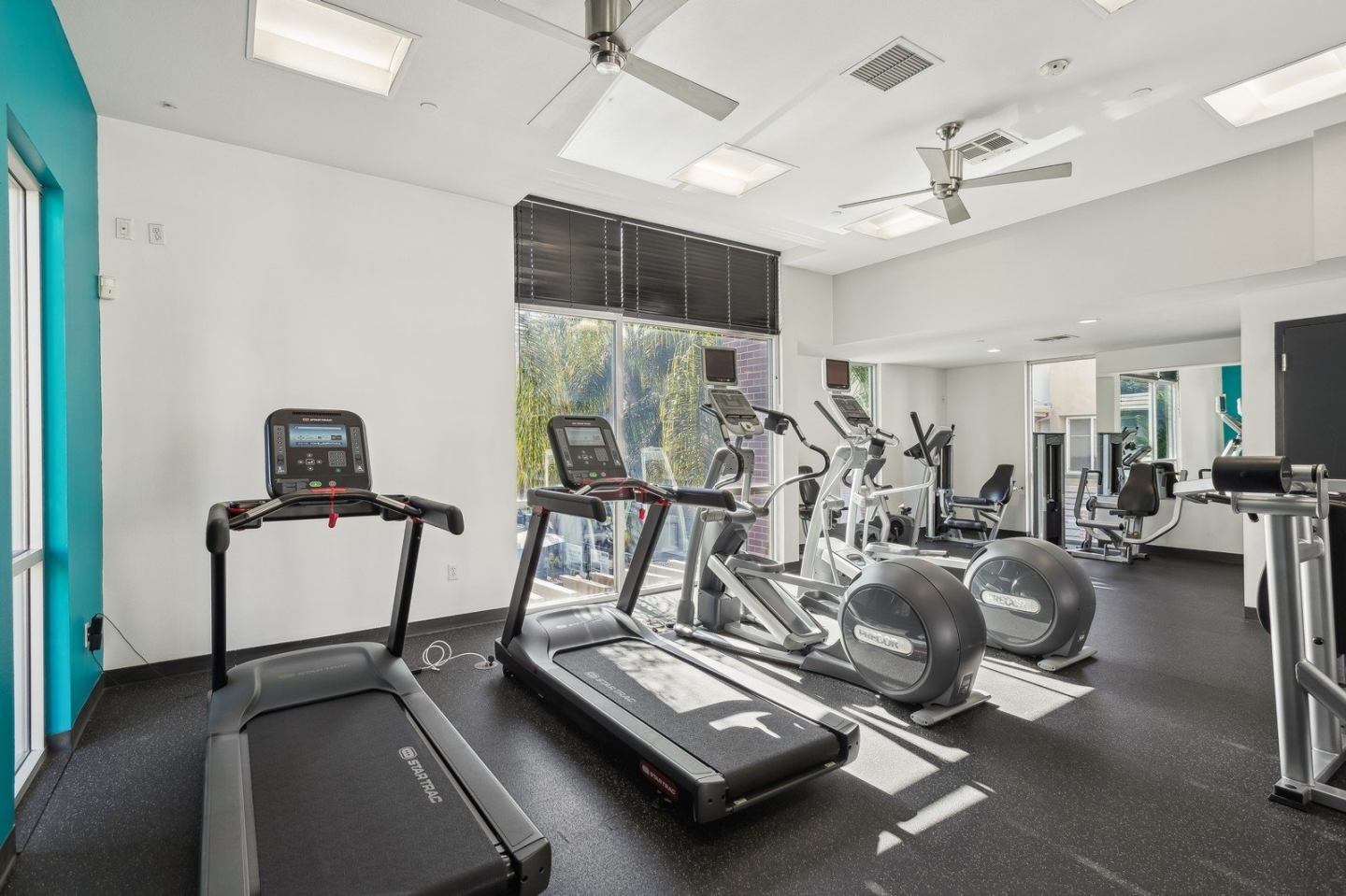 Ontario Town Square Townhomes Image 11