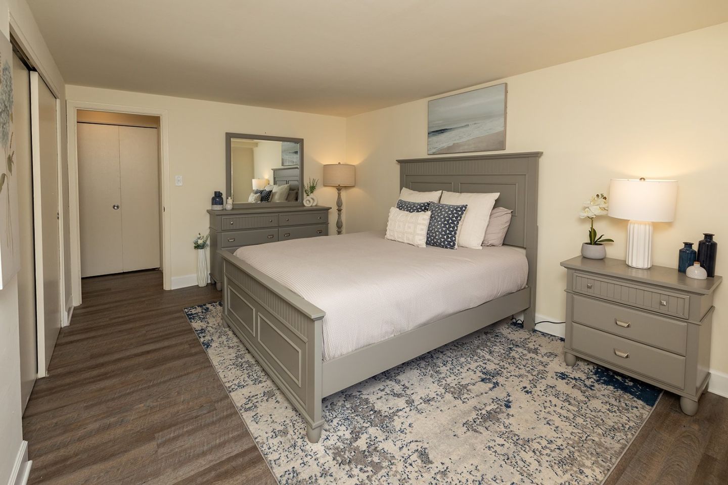 Colony Hill Apartments And Townhomes Image 10