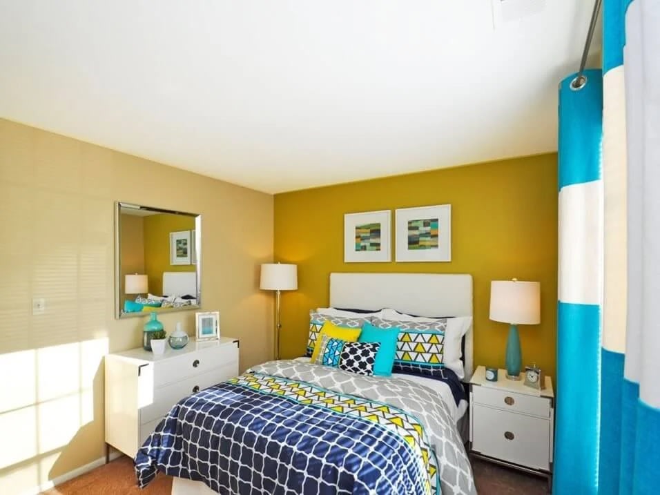 Pavilion Lakes Apartments Image 3