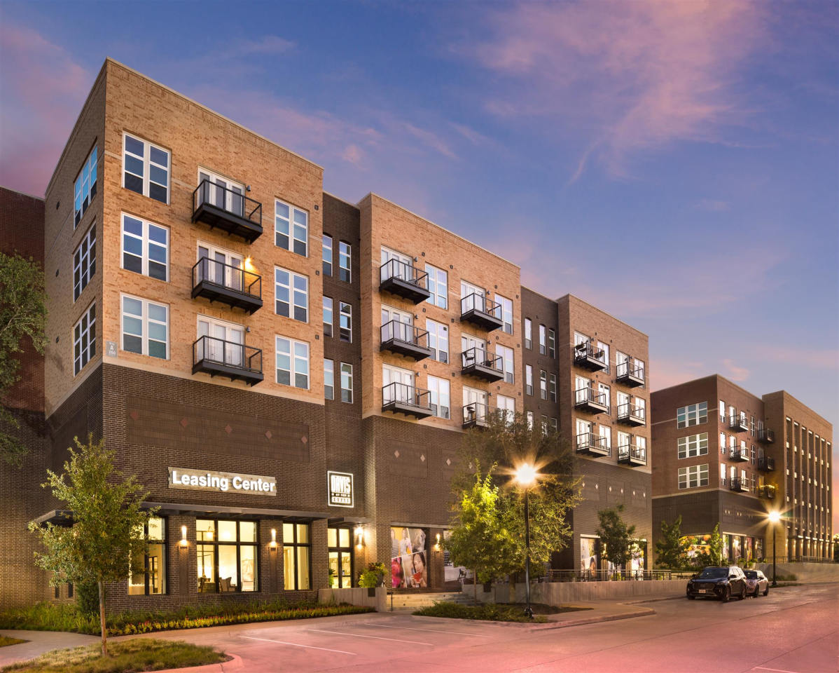 Davis at the Square Image 17