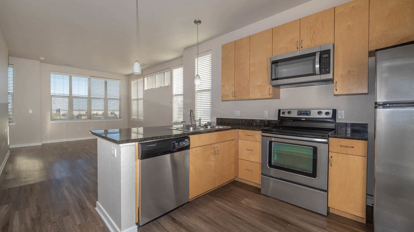 Arbour Square Apartment Image 10