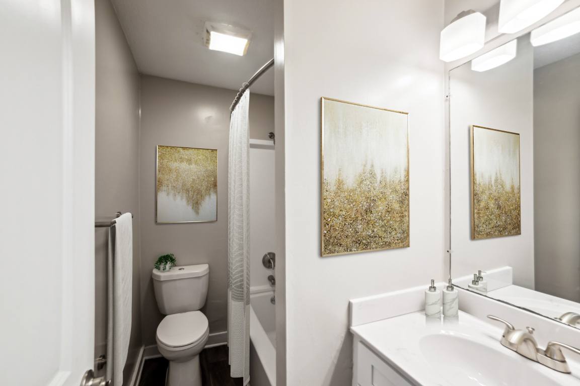 Lakecrest Apartments Image 30