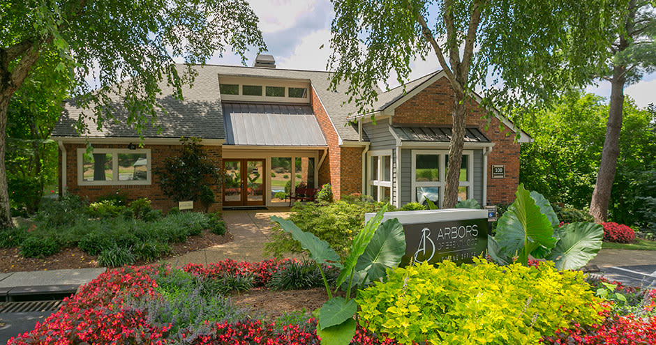 Arbors of Brentwood Image 4