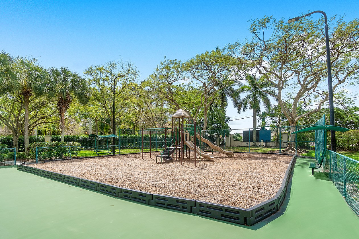 Cortland Portofino Place Image 44