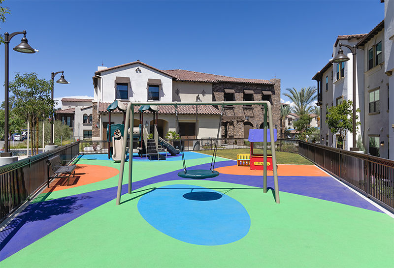 The Courtyards Pacific Village Image 6