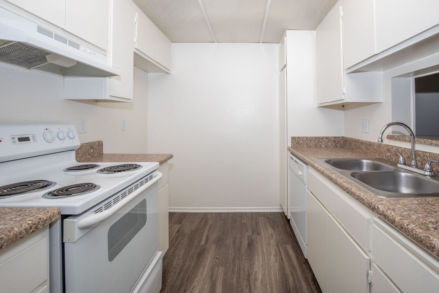 Maplewood Apartment Homes Image 18