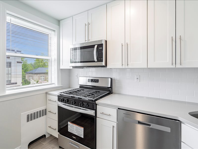 188 Bellevue Ave Image 33