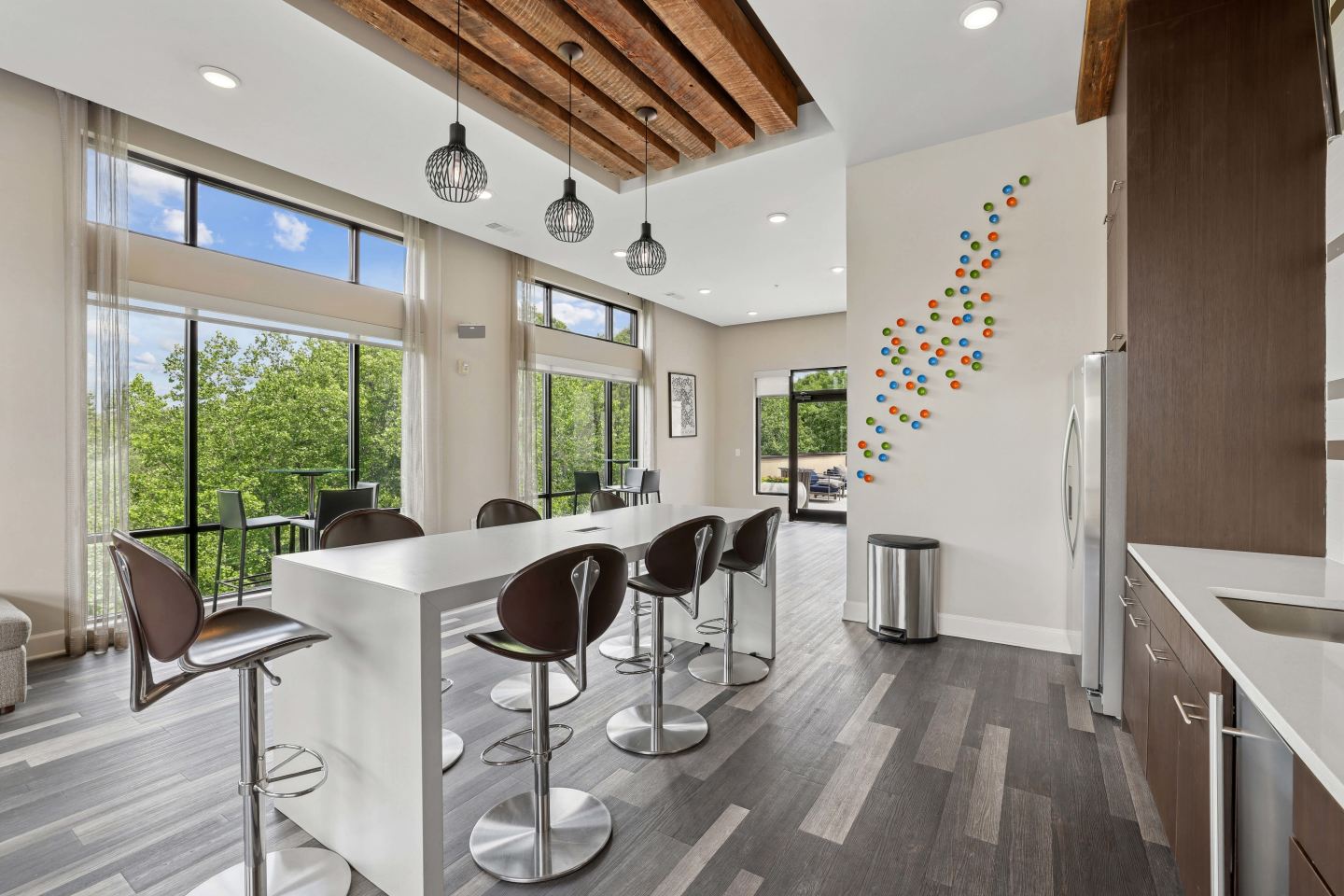 Bell Buckhead West Image 18