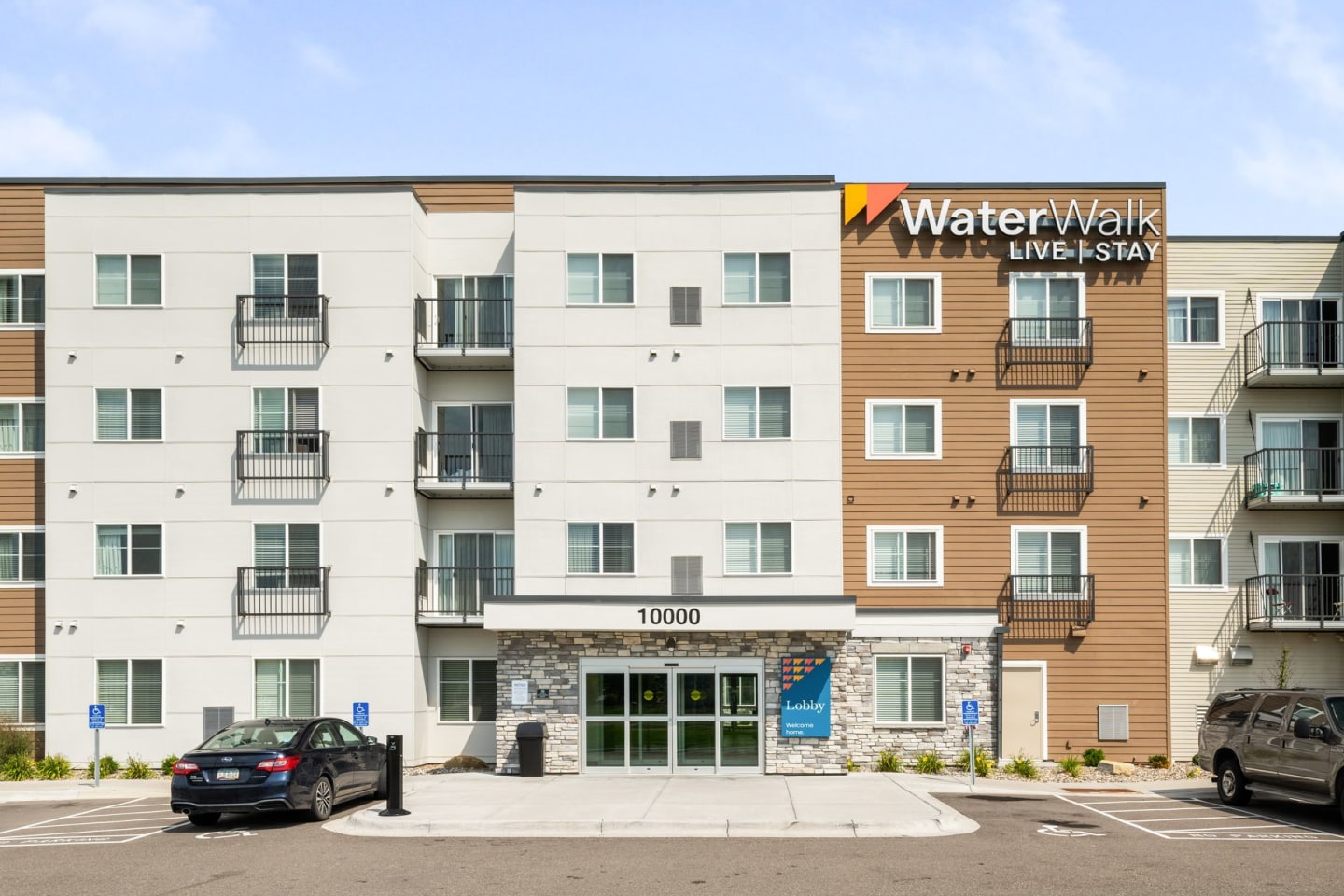 WaterWalk Minneapolis-Plymouth Image 20