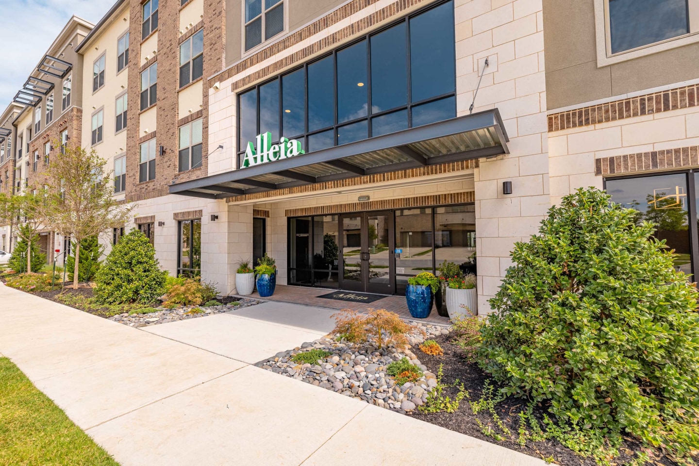 Alleia Watters Creek Image 6