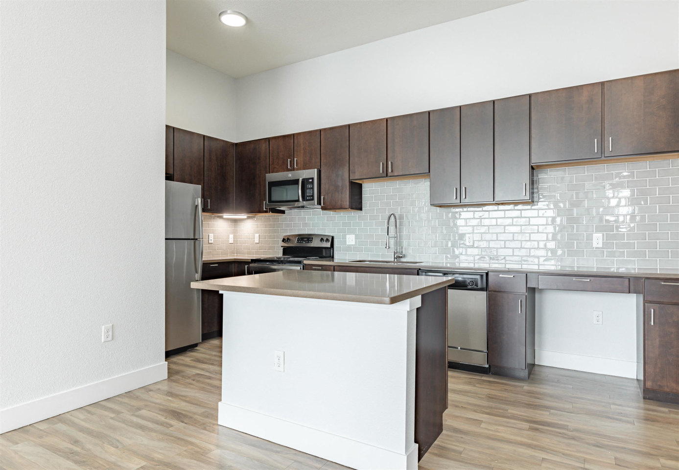 RockVue Apartments Image 13