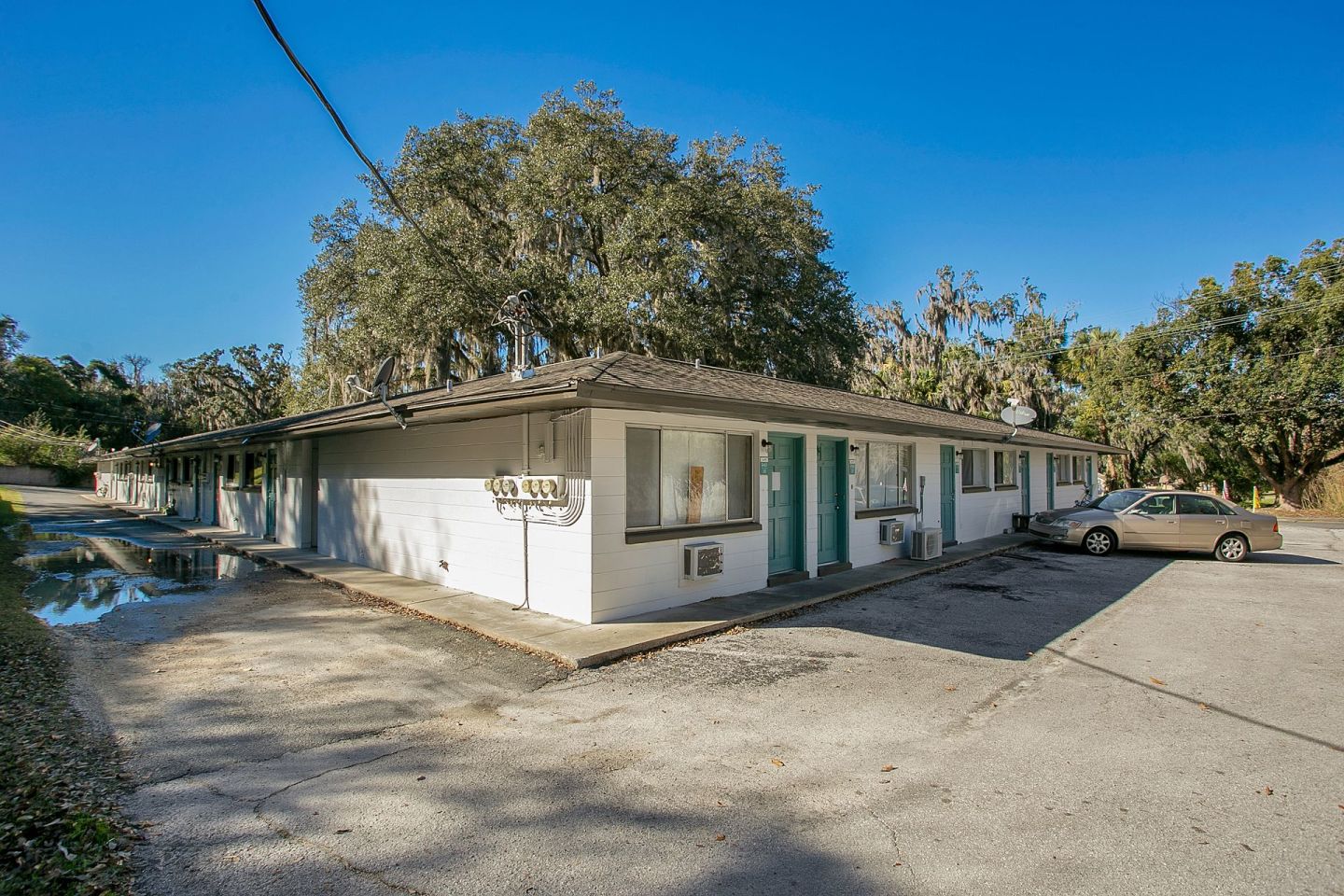 The Waverly Apartments Image 4