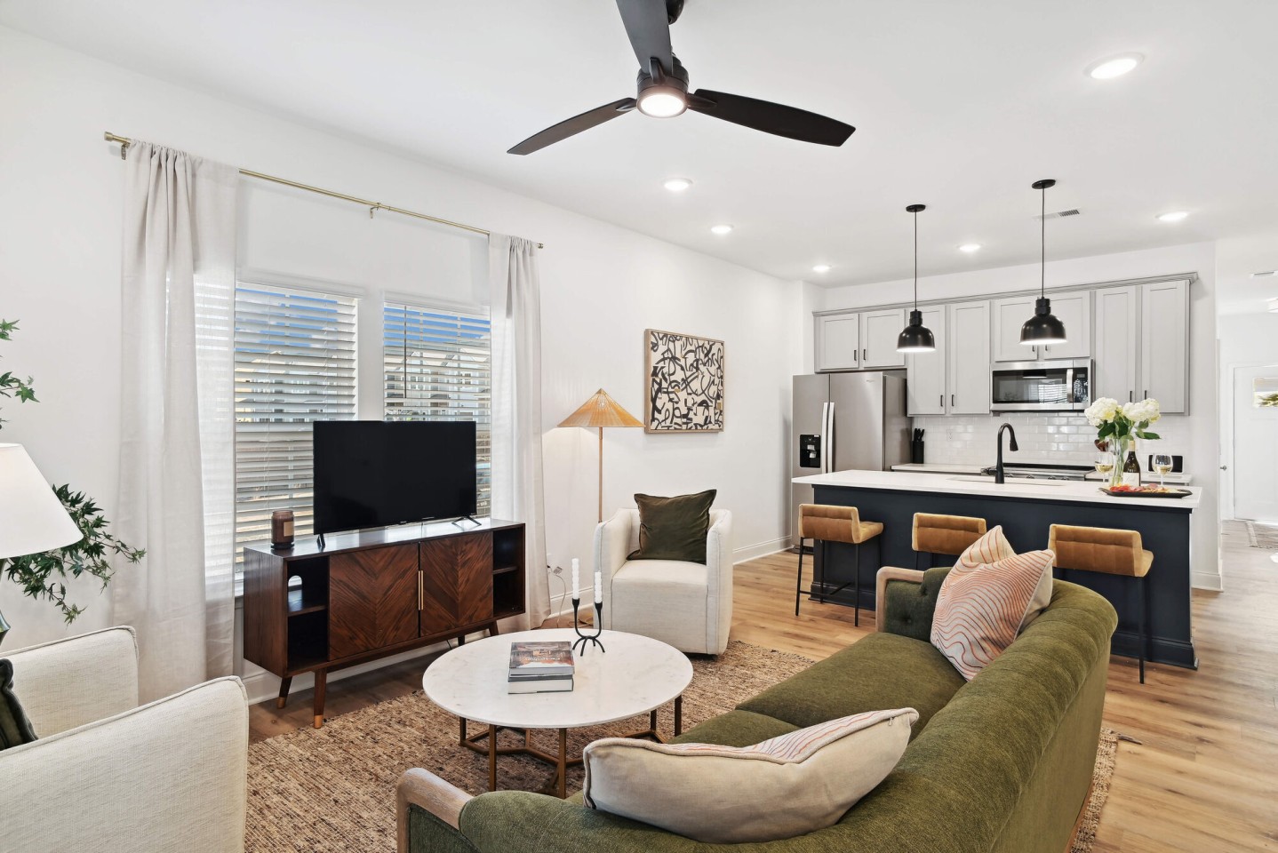 Avery Place Townhomes Image 1