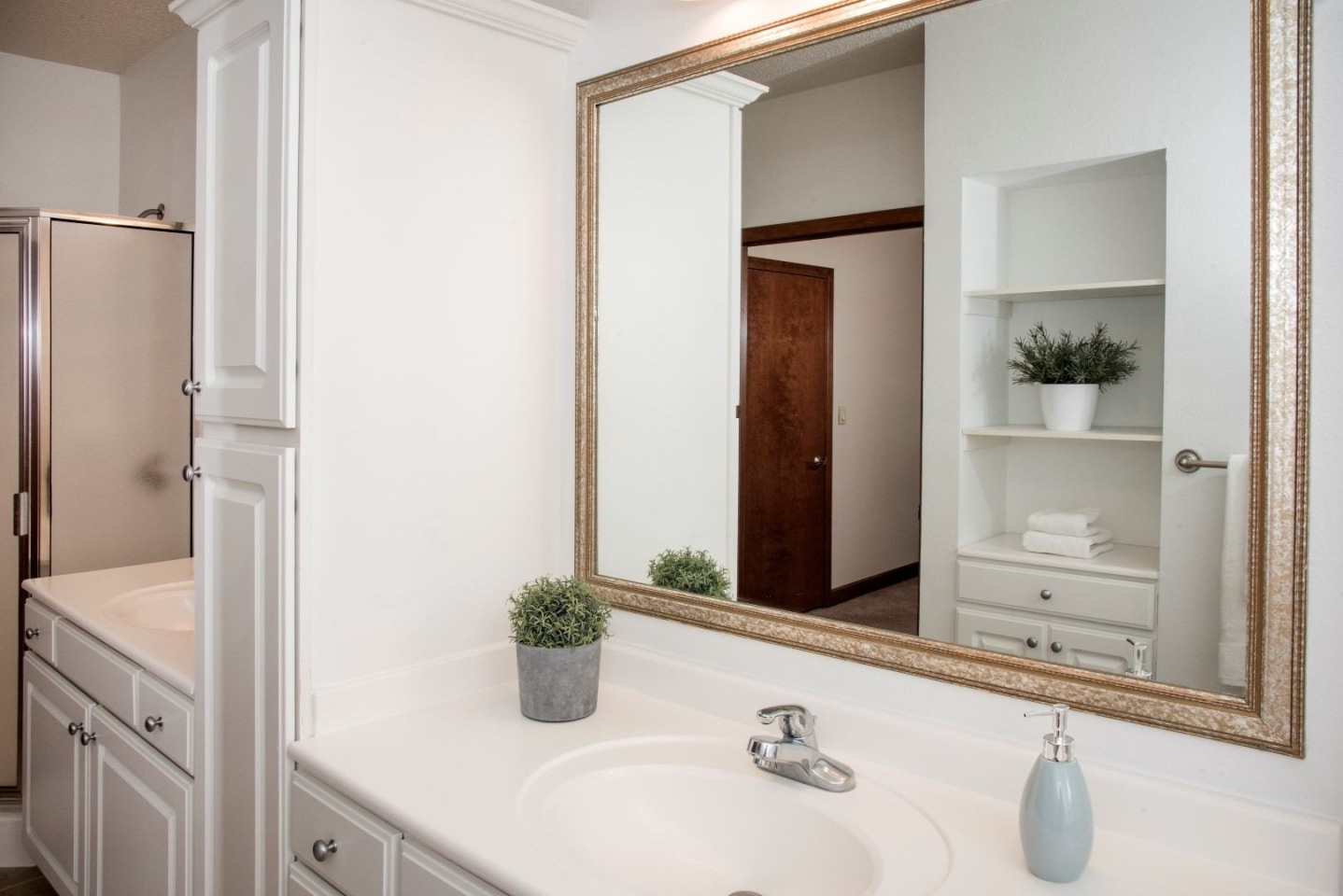 Cornelia Place Image 31