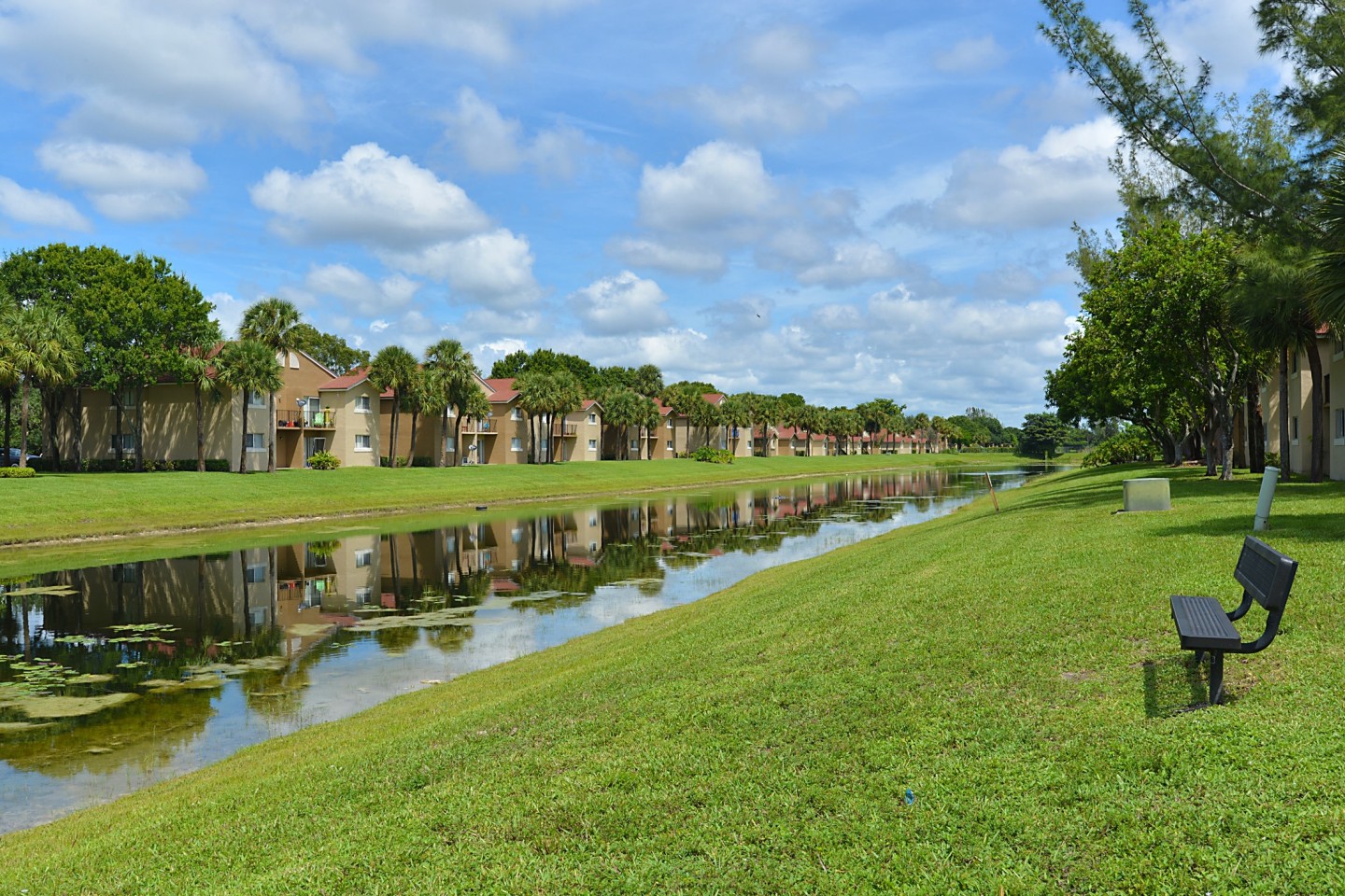 St. Andrews Palm Beach Apartments Image 1
