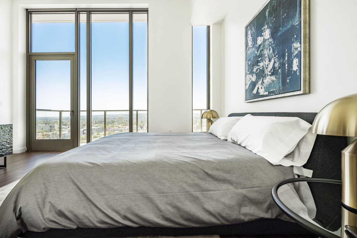 Vision on Wilshire Image 11
